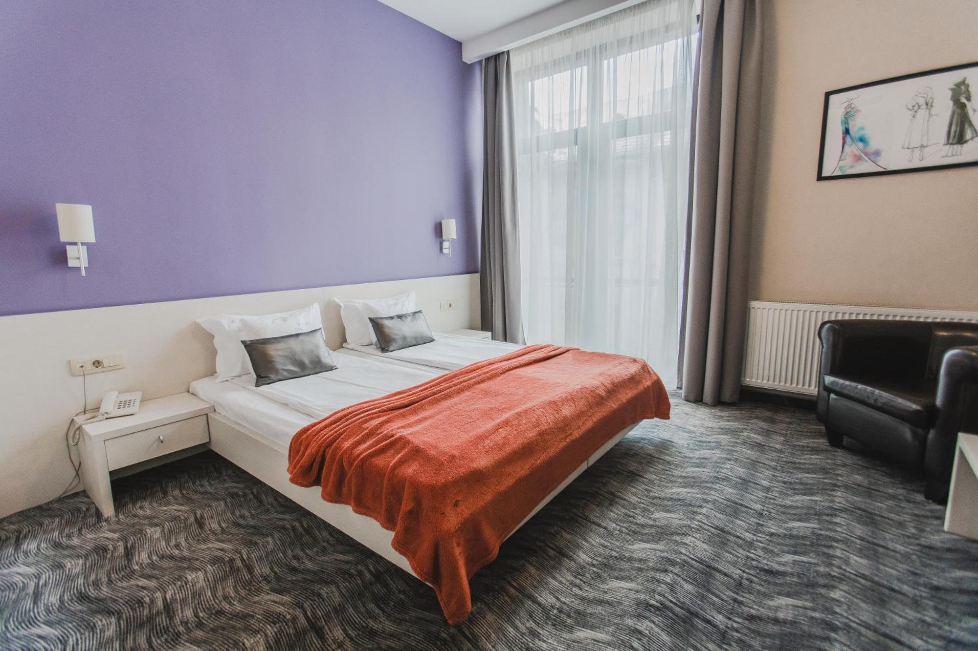Caro Boutique Hotel Oradea Εξωτερικό φωτογραφία